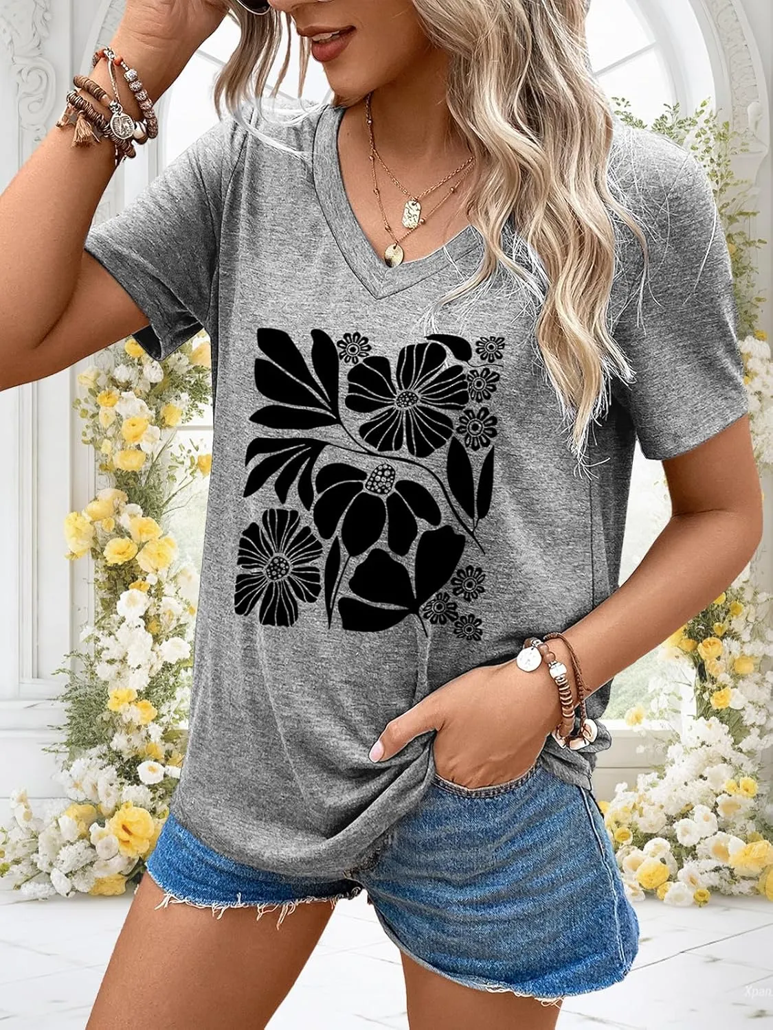 Flower Kindly Shirt for Women Funny Wildflower Plant T-Shirt Bohemian Summer Vacation V Neck Tops