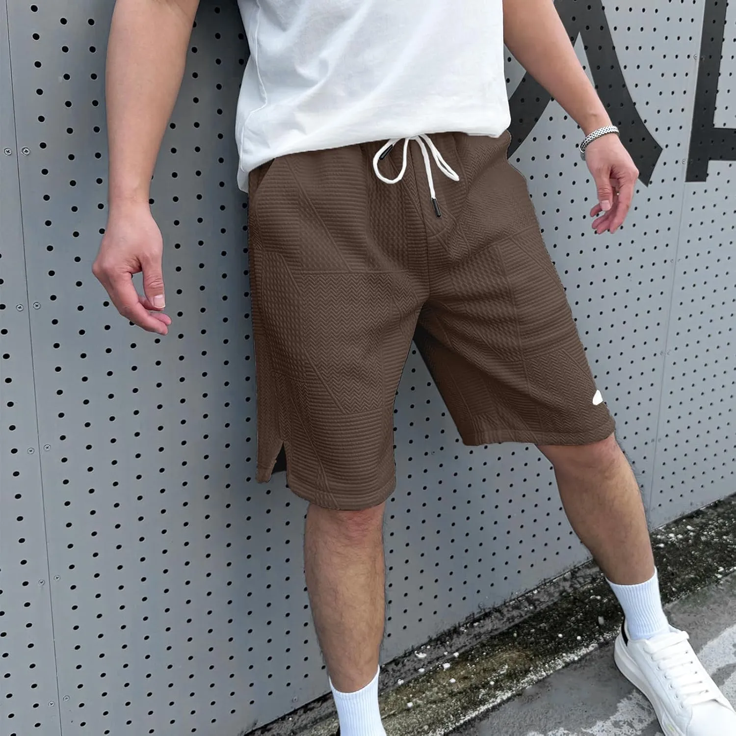 HOTake Men's Casual Shorts Drawstring Elastic Waist Geometric Texture Beach Shorts for Men