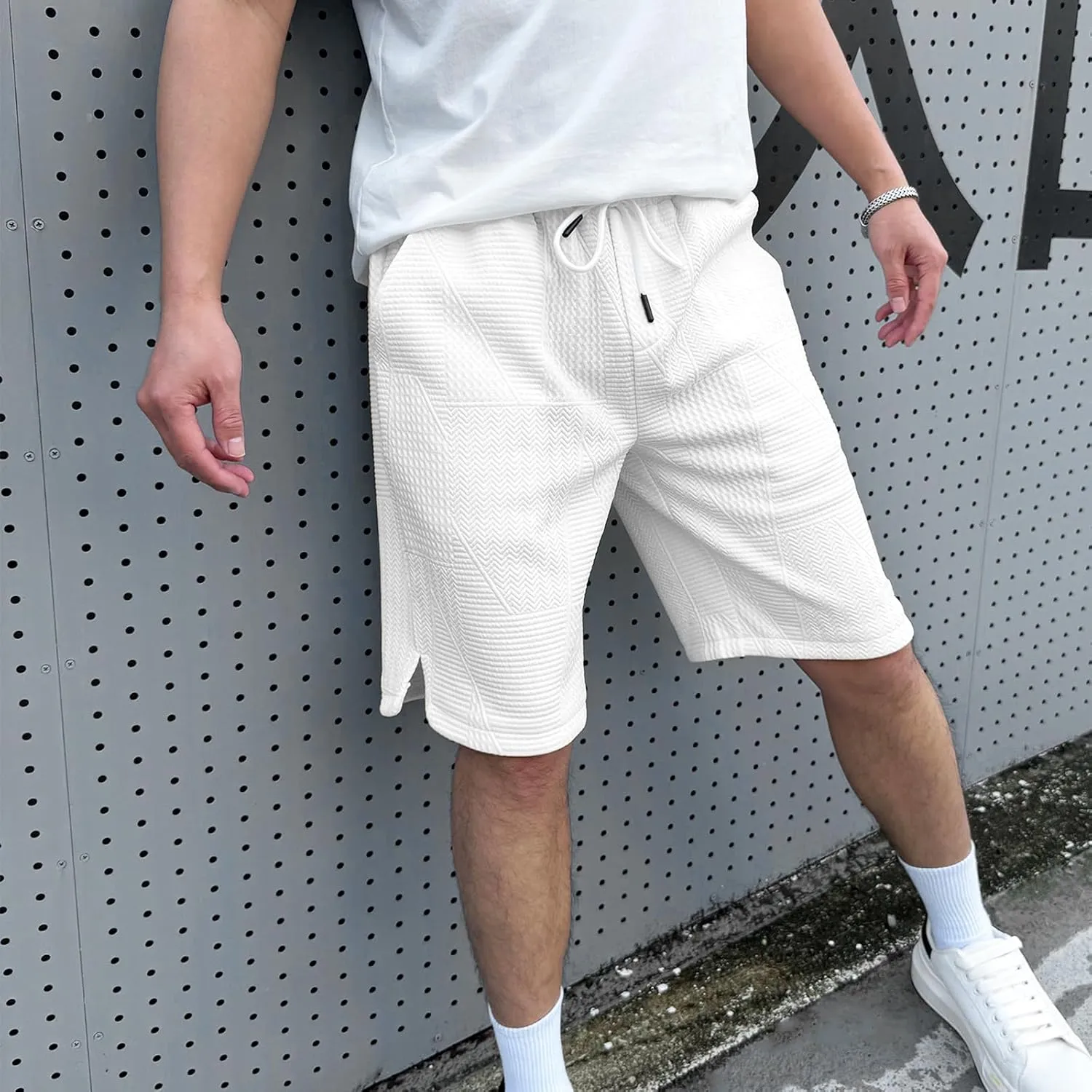 HOTake Men's Casual Shorts Drawstring Elastic Waist Geometric Texture Beach Shorts for Men