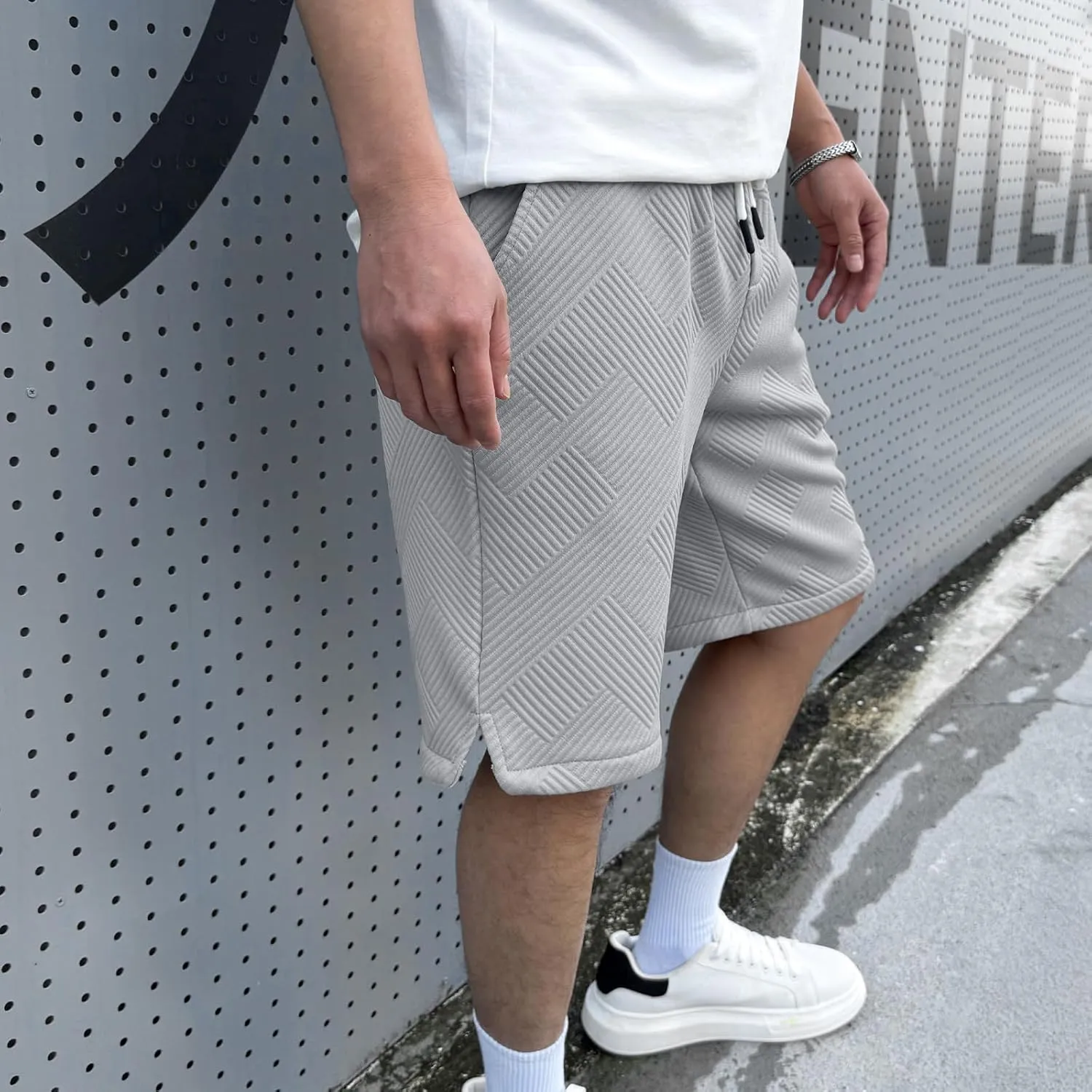 HOTake Men's Casual Shorts Drawstring Elastic Waist Geometric Texture Beach Shorts for Men