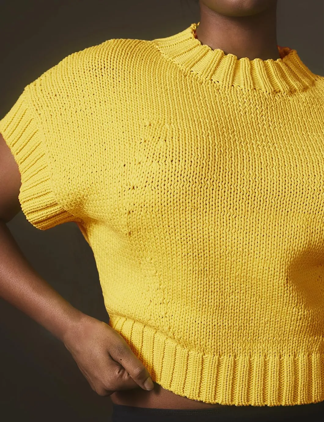Women's Mock Neck Cap Sleeve Sweater Vest Casual Solid Cropped Tank Tops Pullover Sweaters