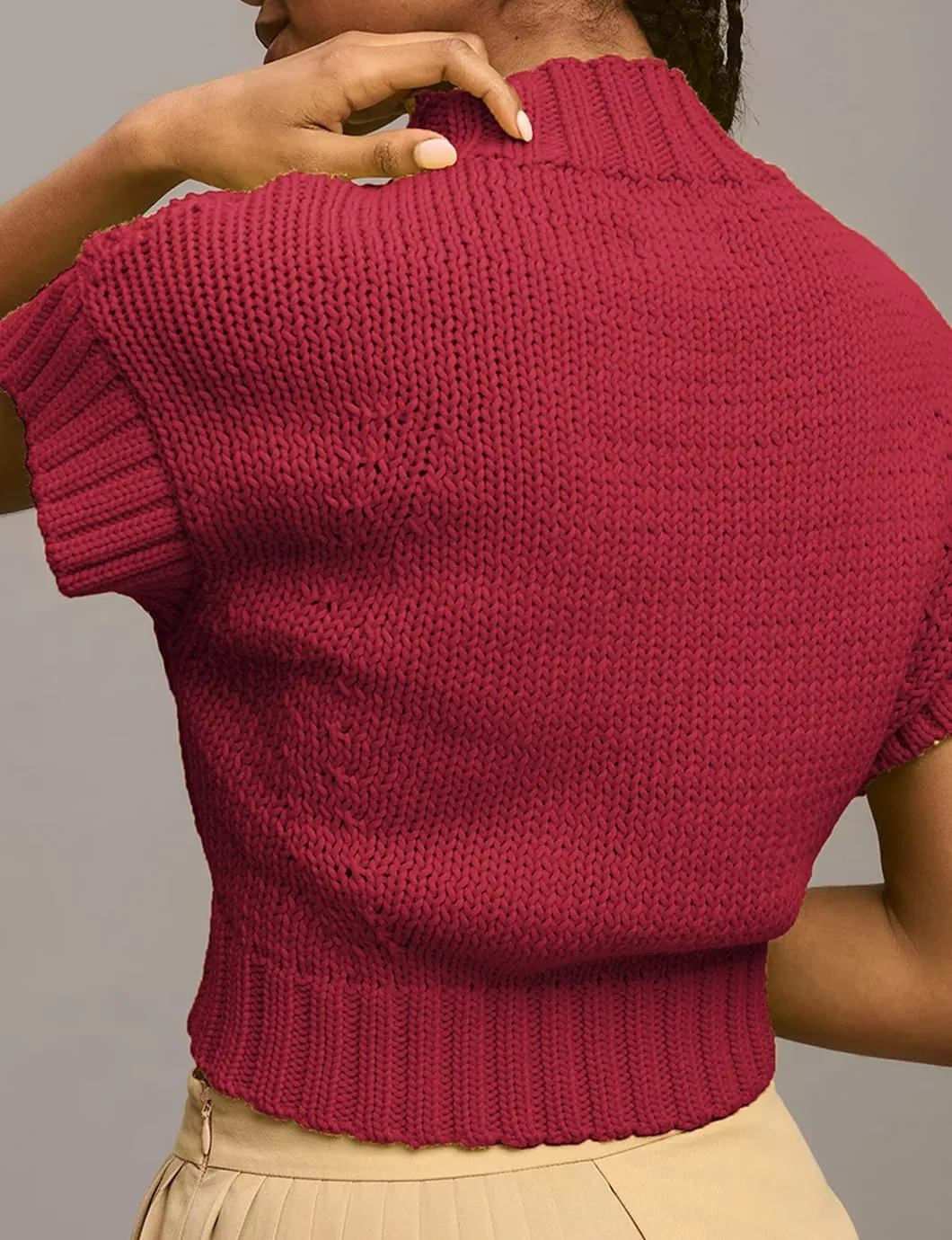Women's Mock Neck Cap Sleeve Sweater Vest Casual Solid Cropped Tank Tops Pullover Sweaters